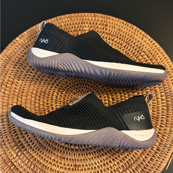 Ryka women’s  Black Slip-On Shoes - Picture 8 of 10